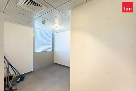Купить таунхаус в Дубае: 3 спальни, 216.4м², № 16915 - фото 16