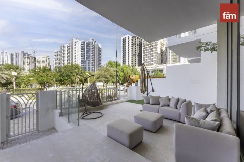 Townhouse in Dubai 4 bedrooms, 208.8 sq.m. № 58992 - photo 1
