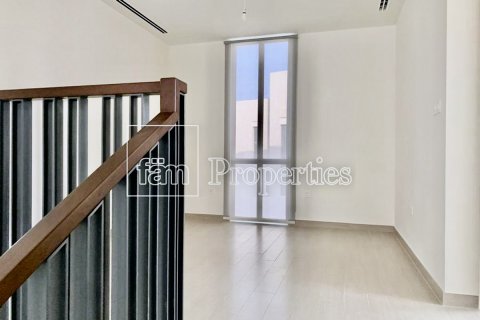 Villa in Dubai 4 bedrooms, 546.9 sq.m. № 58995 - photo 8