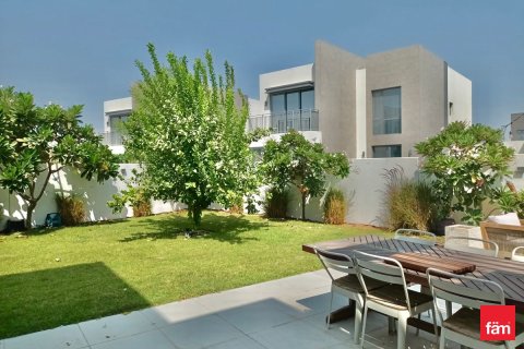 Villa en Dubai, 4 dormitorios, 546.9 m², № 58995 - foto 18