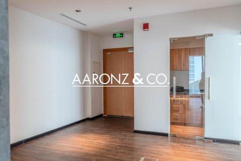 Снять в аренду офис в Бизнес-Бэе, Дубай: 111м², № 89824 - фото 8