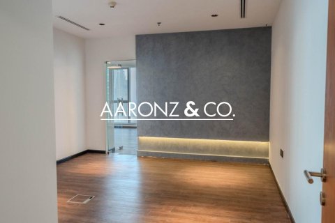 Снять в аренду офис в Бизнес-Бэе, Дубай: 111м², № 89824 - фото 6