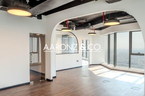 Офис в Бизнес-Бэе, Дубай, 111м², № 89824