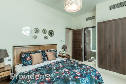Villa en Dubai, 4 dormitorios, 151.7 m², № 3275 - foto 19