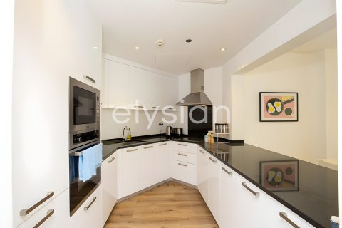 Apartamento en Shoreline Apartments, Palm Jumeirah, Dubai, 1 dormitorio, 109 m², № 38057 - foto 10