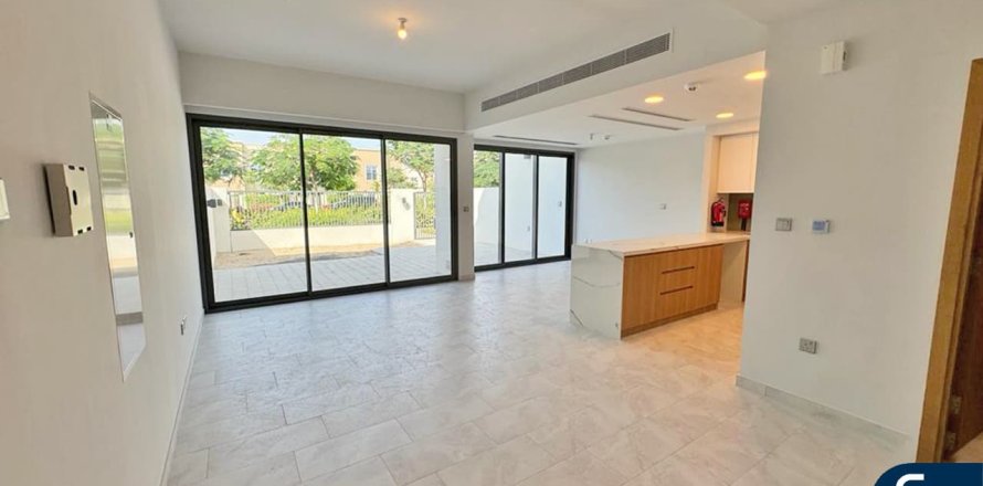 Вилла в Villanova, Dubai Land, Дубай, 3 спальни, 181м², № 75416