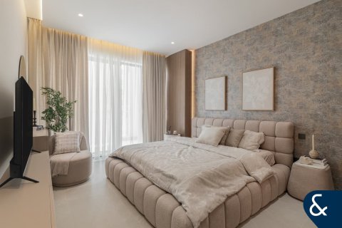 Apartment in Dubai Land, Dubai 2 bedrooms, 229 sq.m. № 75417 - photo 17