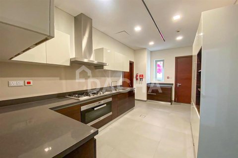Villa en Dubai, 4 dormitorios, 578.8 m², № 6747 - foto 5