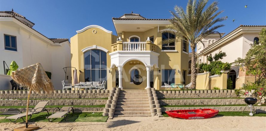 فيلا في نخلة جميرا, دبي 4 غرف نوم, 677.5 م² رقم 6748