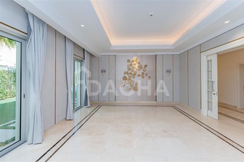 Villa en Dubai, 5 dormitorios, 706.1 m², № 6752 - foto 6