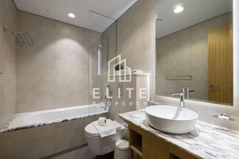 Apartment in Paramount Tower Hotel & Residences, Business Bay, Dubai 2 bedrooms, 127 sq.m. № 121459 - photo 8