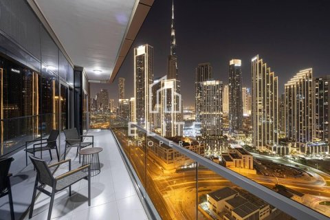 Apartment in Paramount Tower Hotel & Residences, Business Bay, Dubai 2 bedrooms, 127 sq.m. № 121459 - photo 2