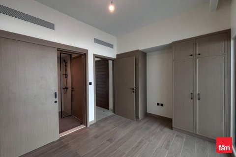 Снять в аренду виллу в Дубае: 4 спальни, 144м², № 90232 - фото 7