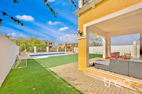 فيلا في Legacy, Jumeirah Park, دبي 4 غرف نوم, 386.2 م² رقم 119310 - صورة 14