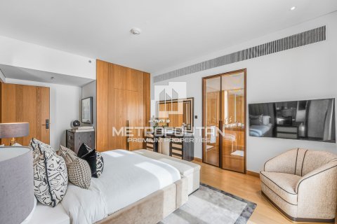 Apartment in Jumeirah Bay Island, Jumeirah, Dubai 2 bedrooms, 194 sq.m. № 3974 - photo 4