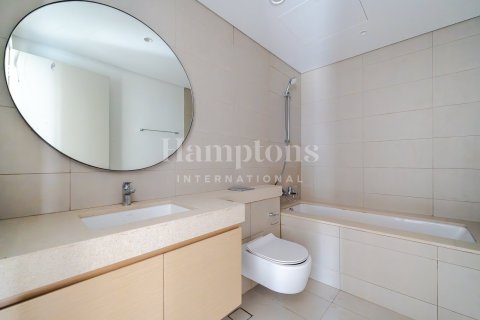 Снять в аренду виллу в Sun, Arabian Ranches 3, Дубай: 4 спальни, 225.47558100м², № 69163 - фото 3