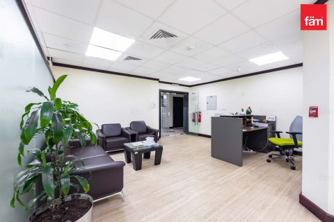 Купить офис в Дубае: 130.7м², № 40478 - фото 1