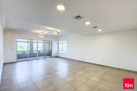 Apartamento en Dubai, 2 dormitorios, 163.6 m², № 93664 - foto 13