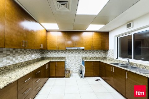 Apartamento en Dubai, 2 dormitorios, 163.6 m², № 93664 - foto 16