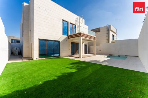 Villa in Al Furjan, Dubai 5 bedrooms, 614.3 sq.m. № 93661