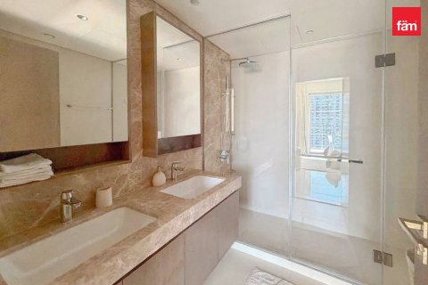 Apartment in Dubai Harbour, Dubai 2 bedrooms, 116.9 sq.m. № 122022 - photo 18