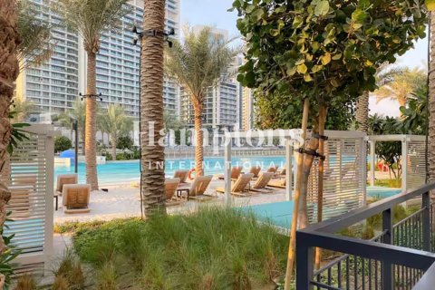 Снять в аренду квартиру в Dubai Creek Harbour (The Lagoons), Дубай: 1 спальня, 64.19597300м², № 111378 - фото 8
