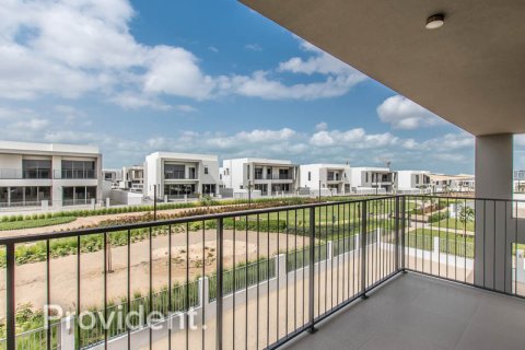 Villa en Dubai Hills Estate, Dubai, 5 dormitorios, 601.5 m², № 3164 - foto 13