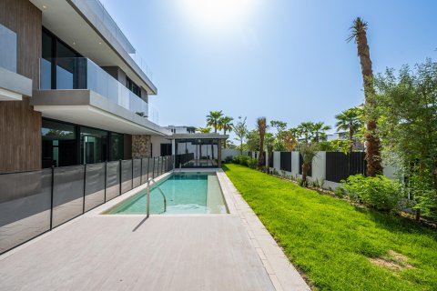Villa in Tilal Al Ghaf, Dubai 6 bedrooms, 81.1 sq.m. № 142260 - photo 30