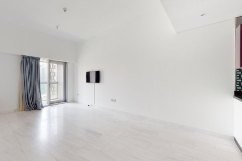 Apartment in Cayan Tower, Dubai Marina, Dubai 1 bedroom, 81.29 sq.m. № 142264 - photo 2
