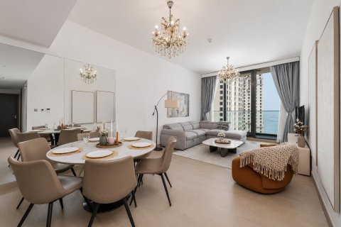 Apartment in LIV Residence, Dubai Marina, Dubai 2 bedrooms, 131.73 sq.m. № 142265 - photo 2