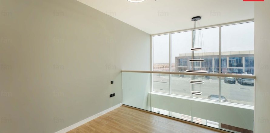 Townhouse in Dubai 1 bedroom, 53 sq.m. № 49867