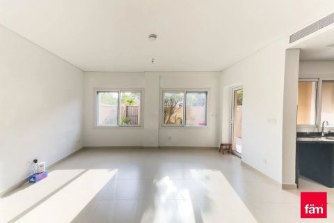 Townhouse in Dubai 3 bedrooms, 186.2 sq.m. № 49870 - photo 11