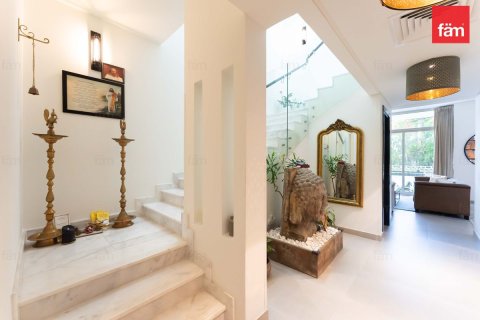 Townhouse in Dubai 3 bedrooms, 276.3 sq.m. № 114064 - photo 4