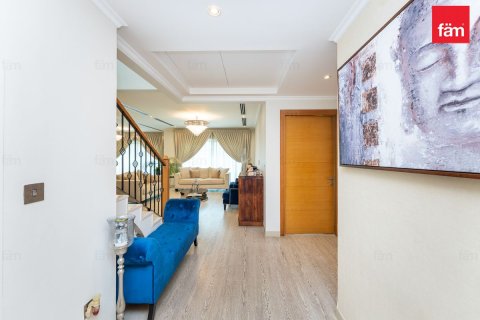 Villa in Jumeirah Park, Dubai 4 bedrooms, 513 sq.m. № 114066 - photo 7