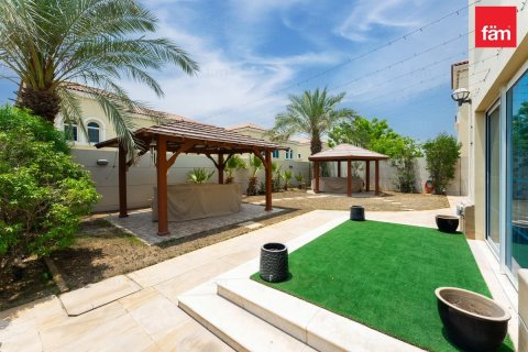 Villa in Jumeirah Park, Dubai 4 bedrooms, 513 sq.m. № 114066 - photo 6