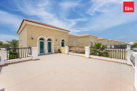 Villa in Jumeirah Park, Dubai 4 bedrooms, 513 sq.m. № 114066 - photo 22
