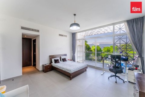 Townhouse in Dubai 4 bedrooms, 367.6 sq.m. № 114067 - photo 15