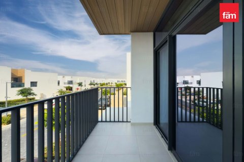 Townhouse in Dubai 3 bedrooms, 125.1 sq.m. № 94780 - photo 18