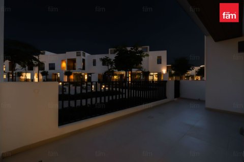 Townhouse in Dubai 3 bedrooms, 125.1 sq.m. № 94780 - photo 25