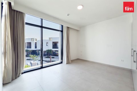 Townhouse in Dubai 3 bedrooms, 125.1 sq.m. № 94780 - photo 8