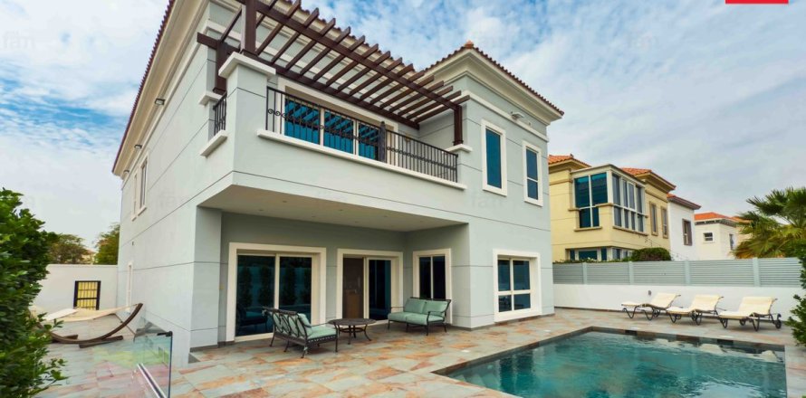 Villa à Dubai, 5 chambres, 561 m², № 10957