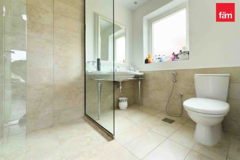 Villa à Dubai, 5 chambres, 561 m², № 10957 - photo 18