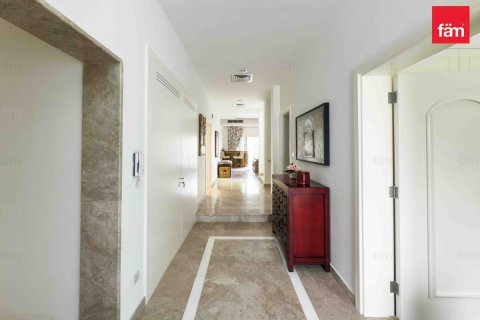 Villa à Dubai, 5 chambres, 561 m², № 10957 - photo 5