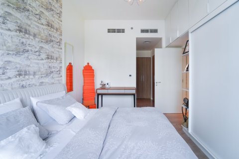 Купить квартиру в Дубае: 3 спальни, 147м², № 103224 - фото 12