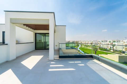 Villa en Dubai, 5 dormitorios, 528 m², № 103223 - foto 9