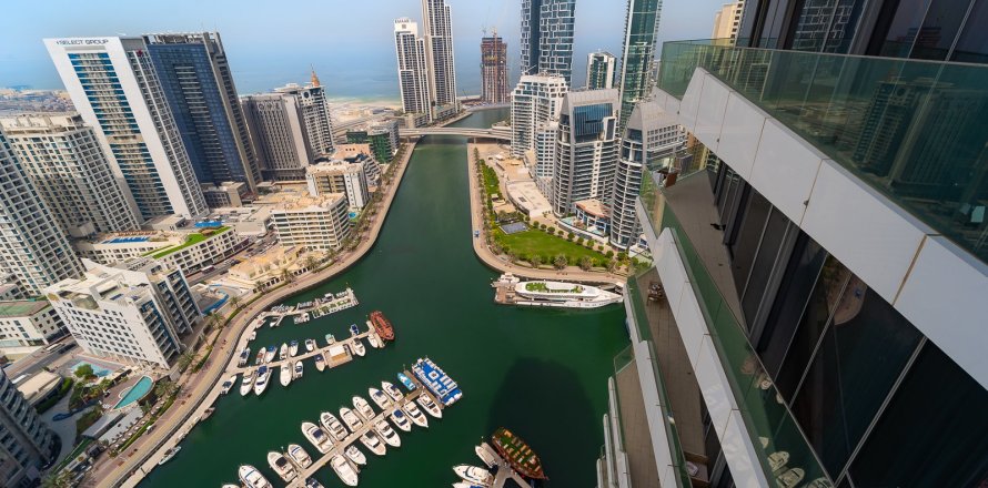 Apartamento en Dubai Marina, Dubai, 3 dormitorios, 216 m², № 103228