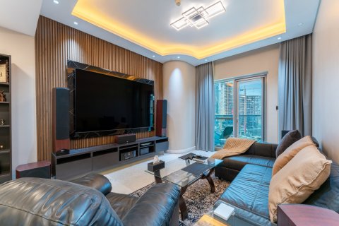 Квартира в Аль-Васле, Дубай, 2 спальни, 136м², № 103222