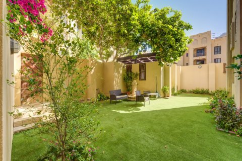 Квартира в Даунтаун Дубай (Даунтаун Бурдж Дубай), Дубай, 2 спальни, 233м², № 103227