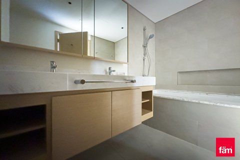 Apartment in Dubai 2 bedrooms, 102.7 sq.m. № 10197 - photo 13