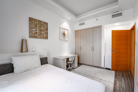 Apartment in Jumeirah Islands, Dubai 2 bedrooms, 122 sq.m. № 137877 - photo 9